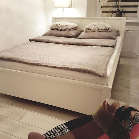بوليسلافيتش Boleslaviaapartments - Apartament Antonella المظهر الخارجي الصورة